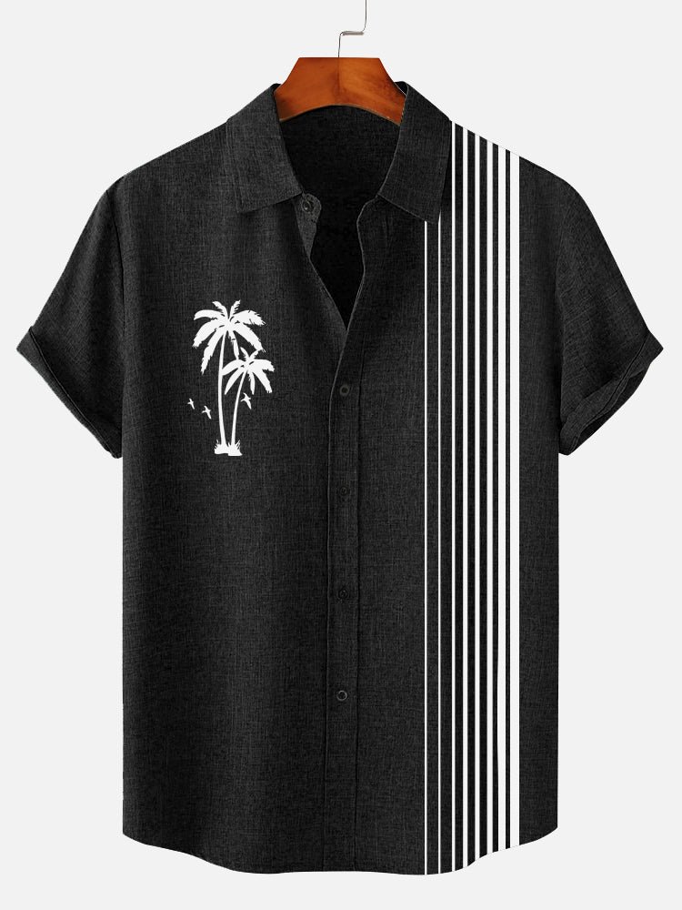 Zwart T-shirt Hawaiian Vintage voor heren - Klassieke tropische afdrukken voor moeiteloze stijl en Island Vibes