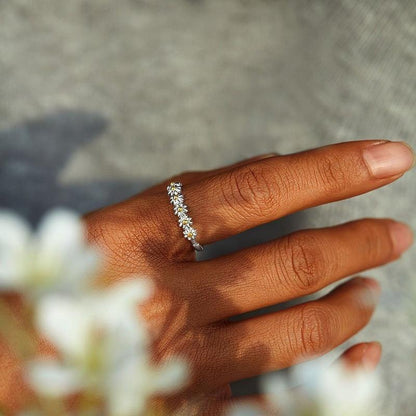 Verstelbare margriet ring gemaakt van zilver