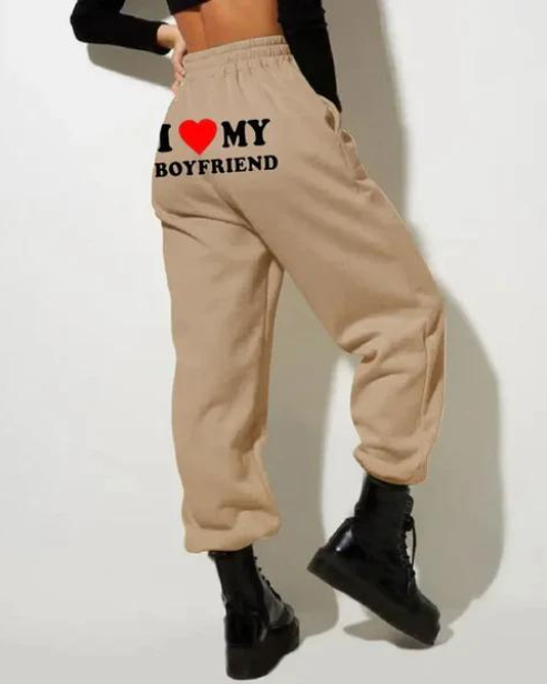 Ik hou van mijn BF Broek voor Dames – Gezellige en Leuke Loungewear voor vrijetijdskleding Dagen