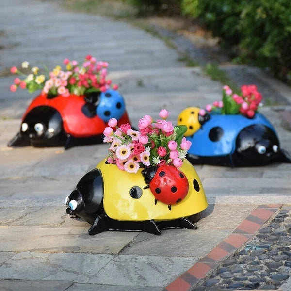 Lieveheersbeestje Bloom - Charmante lieveheersbeestjespot voor in de tuin