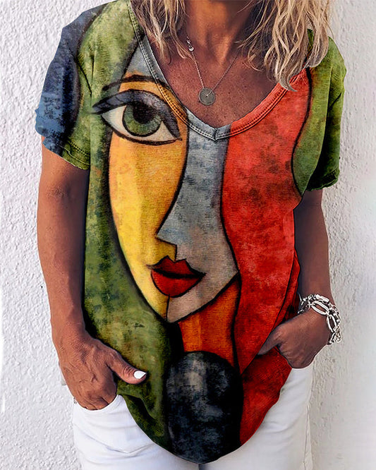 T-shirt met abstracte gezichtsopdruk voor dames - Trends en artistieke vrijetijdskleding