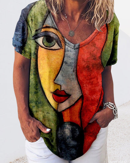 T-shirt met abstracte gezichtsopdruk voor dames - Trends en artistieke vrijetijdskleding