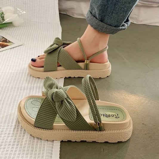 Harajuku stijl sandalen - unieke stand verklaringen en streetstyle afstammend