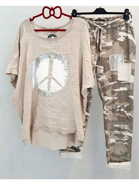 Tweedelige damesset - Camouflage koord voor actieve dagen